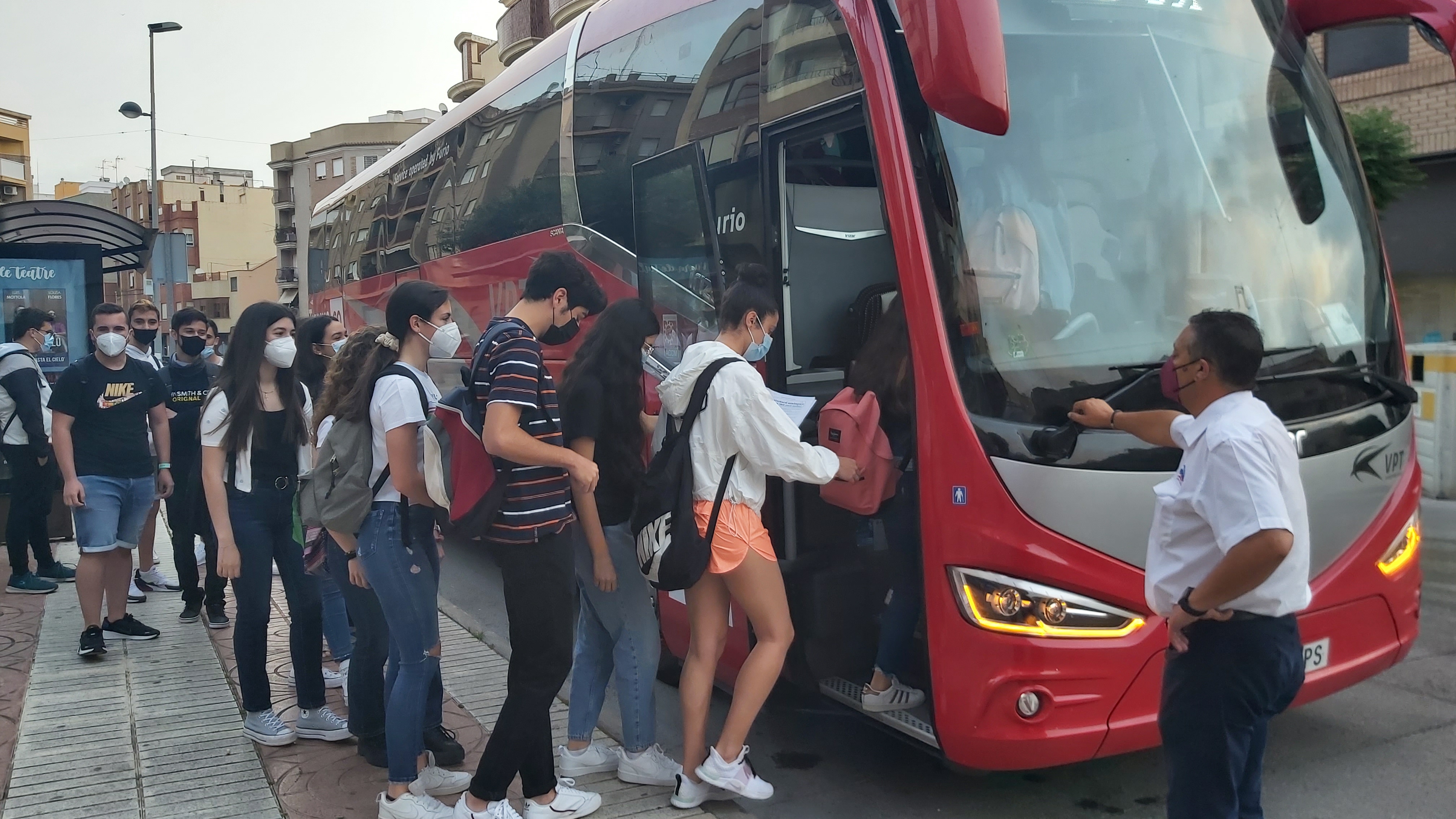 Onda renueva para el curso 2021/22 el servicio de bus gratuito para 250 estudiantes