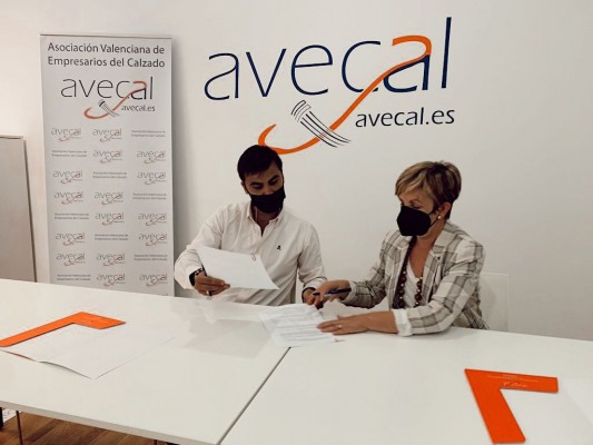 La 'startup' Texlenet y Avecal se alían para aportar un servicio de 'showroom' a pymes del calzado
