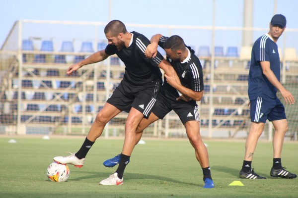 Andújar, capitán del Efesé, piensa en la salvación y 