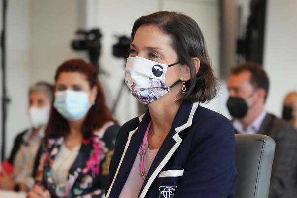 La ministra Maroto también se desmarca de las palabras de Garzón sobre la polémica de la carne