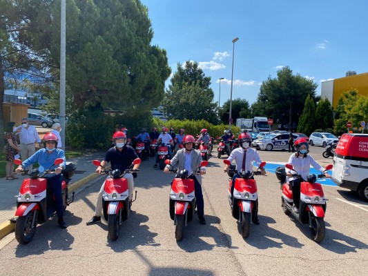 El 'motosharing' llega a Fuente de Jarro y el Parque Tecnológico de Paterna