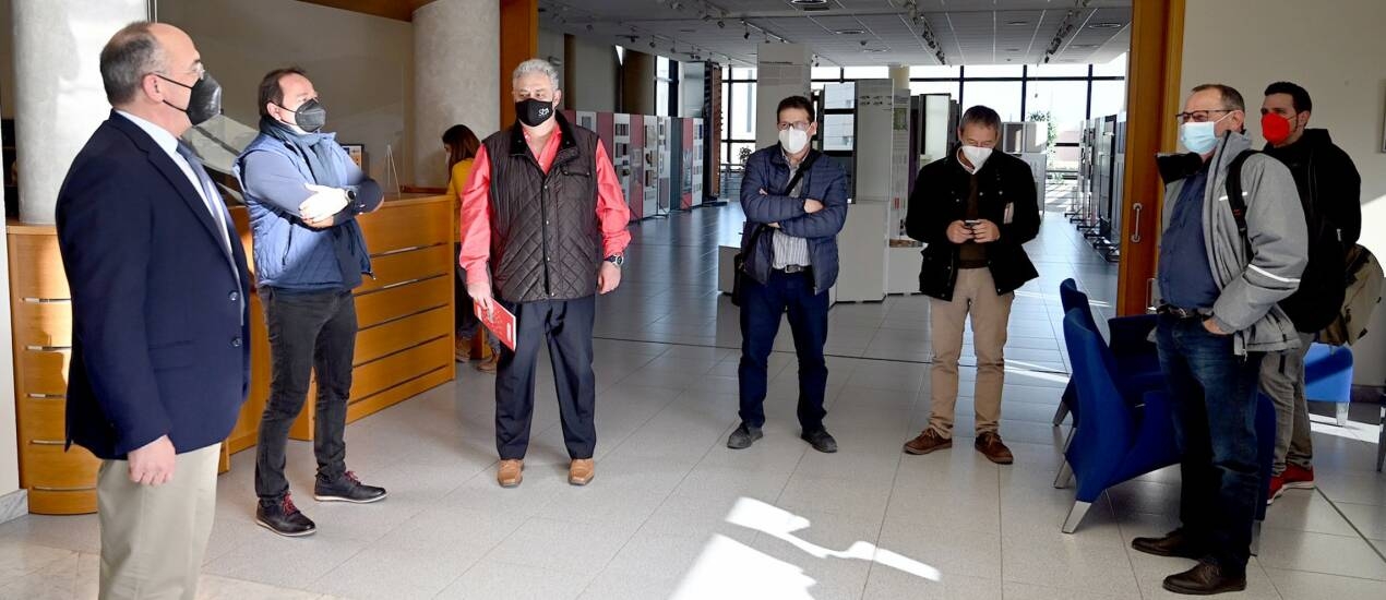 Los sindicatos perseveran en el paro indefinido en el azulejo a partir de la madrugada del día 14