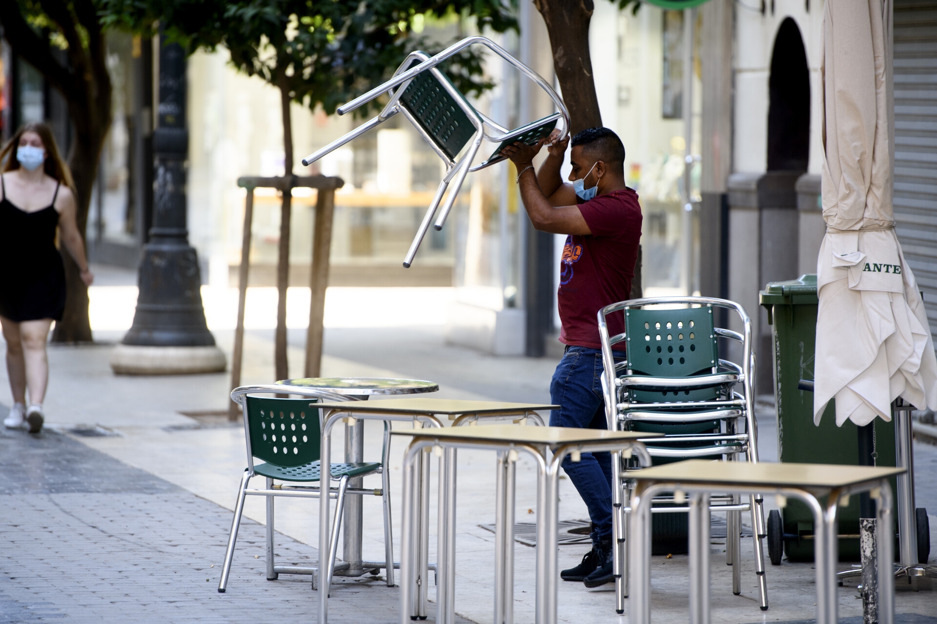 El Consell adelanta el cierre del ocio nocturno y la hostelería a las 0.30h