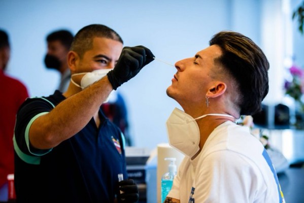 La plantilla del Levante, sin positivos por covid-19, inicia las pruebas médicas