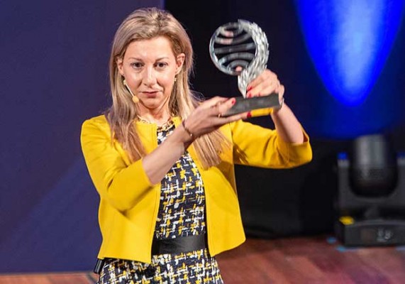 Alicante Noir: el festival de ficción criminal con el  premio Planeta Eva García Sáenz de Urturi