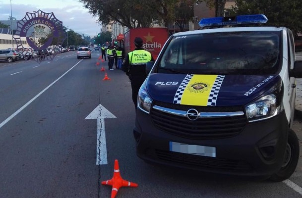 Castelló suspende el contrato de dos años y 450.000 euros para suministrar nueva ropa a la Policía Local