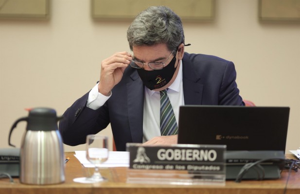 La reforma de pensiones deja en manos de Hacienda el aumento de gastos impropios en la SS