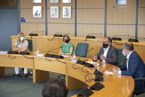 El programa 'Impuls Rural' acerca el estilo de vida del interior de la provincia al estudiantado