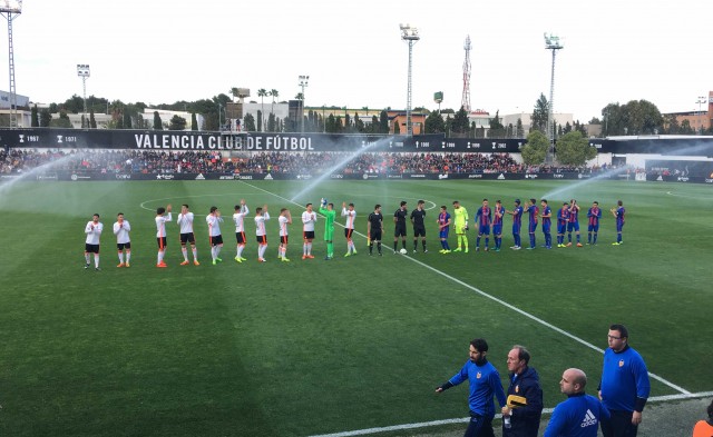 El VCF tiene previsto abrir Mestalla para el derbi y el play-off