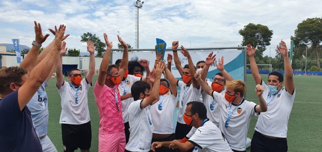 El Valencia conquista la Costa Blanca Cup Inclusive 2021