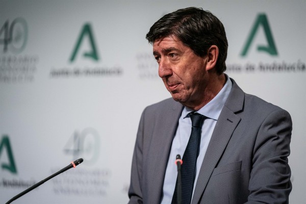 Andalucía no contempla más restricciones por ahora porque la situación 