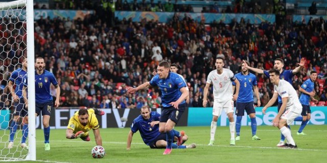 España cae con honores en la Eurocopa ante Italia perdiendo por penaltis (1-1)