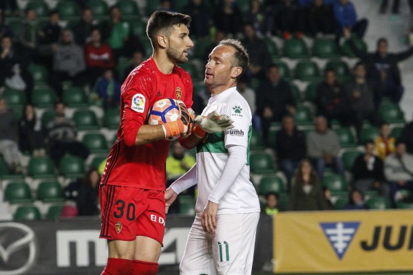 A ocho puntos del 'play-off' y seis por encima del descenso