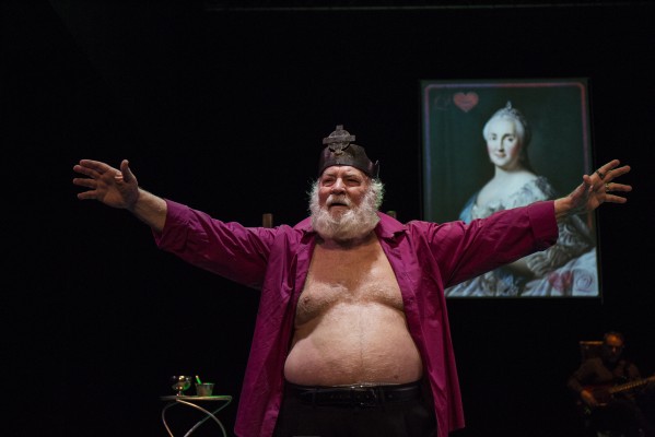 El teatro clásico vuelve al Castillo de Peñíscola con 'Siete reinas' 