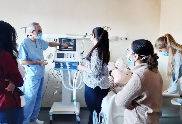 Sanidad reanuda las prácticas formativas de estudiantes en los hospitales