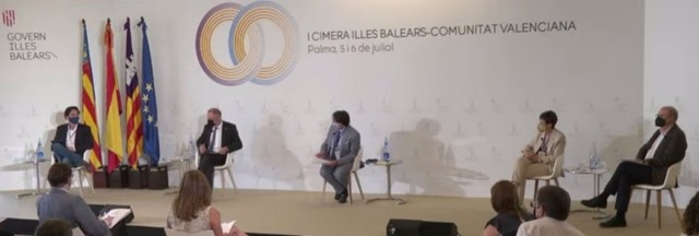 Carot y Mestre piden 
