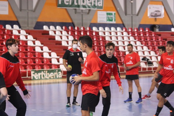 La Fundación Trinidad Alfonso ayuda a casi 1.200 clubes para mantener el nivel de licencias de las categorías inferiores