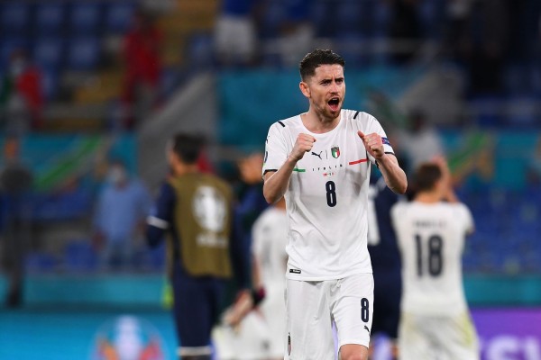 Jorginho, la pausa en el avispero