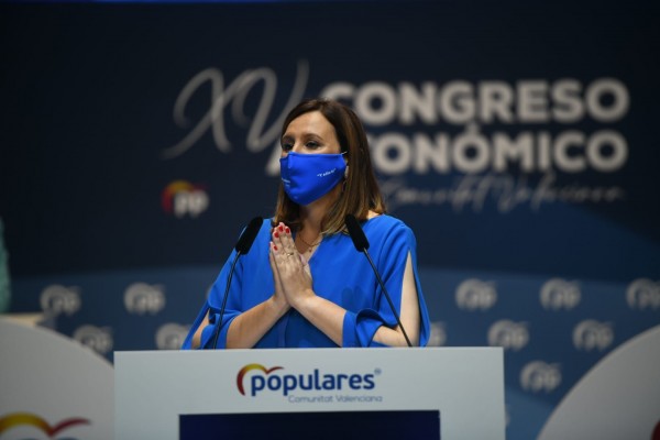 María José Catalá: 