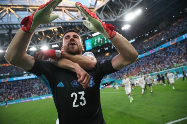 De Casillas a Unai Simón; el sufrimiento por la falta de contundencia
