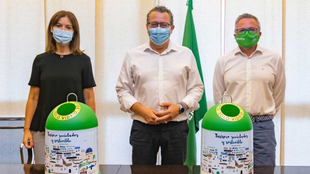 Benidorm se suma a la campaña estival de Ecovidrio y aspira a revalidar su Bandera Verde como ciudad con mayor reciclaje

