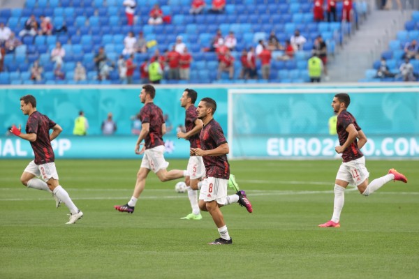 Jordi Alba y Pau, novedades de Luis Enrique; Zakaria por Xhaka en Suiza 