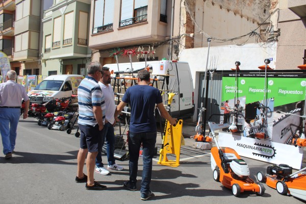 Nules quiere que la feria agrícola sea declarada fiesta de interés turístico y gastronómico