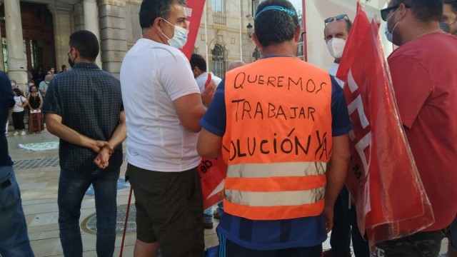 La Junta de Gobierno solicita al SEF 458.000 euros para emplear a 26 personas, 20 de ellas para mantenimiento del Litoral 