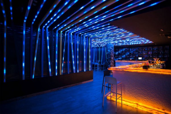 Aumenta la incidencia de los brotes activos: 29 infectados y 70 confinados a raíz de la discoteca de Los Alcázares
