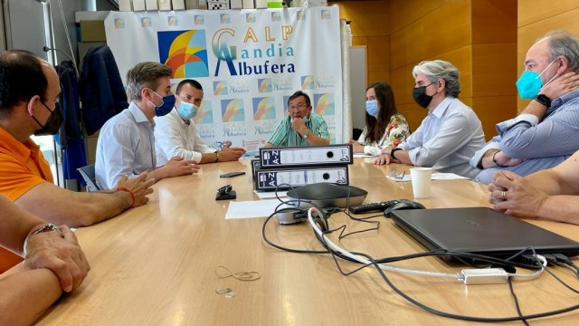 El PP apoya a los pescadores afectados por las restricciones de la UE a la pesca de arrastre