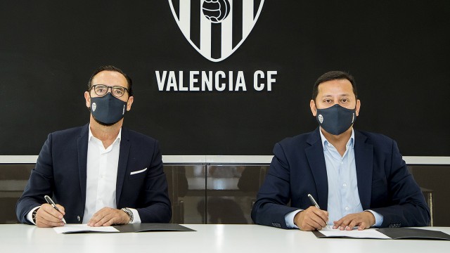  El entrenador del Valencia trabaja con ilusión y cabeza