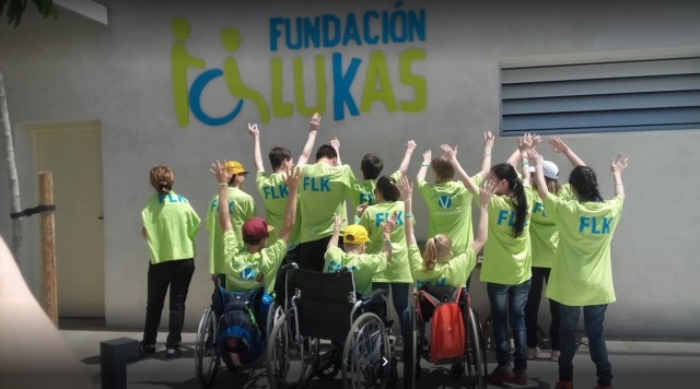 BBVA Asset Management dona 70.000 euros para el desarrollo de proyectos solidarios en Sant Joan y Elche