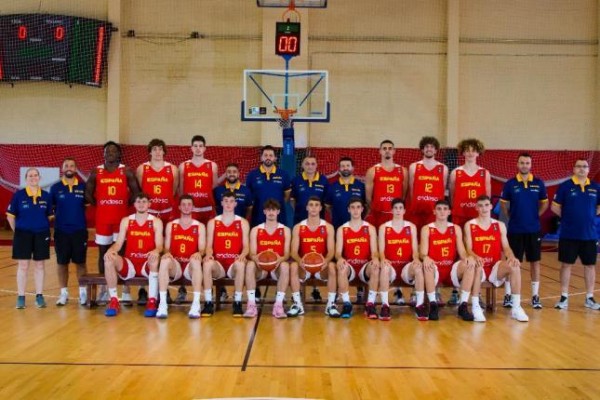 Ferrando y Jiménez, al Mundial sub 19 con España y Bagatskis, con Letonia