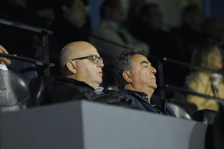 Dinero para comprar el Rico Pérez o Panoramis pero no para el Hércules