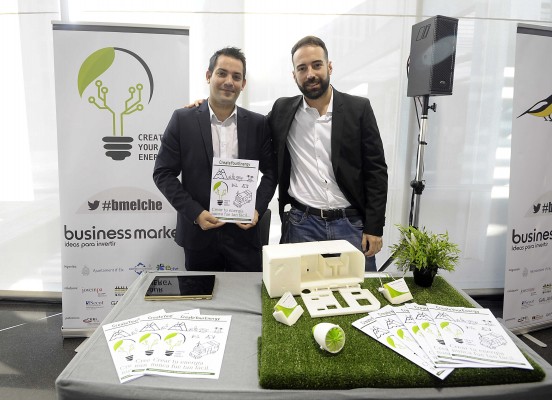 Create Your Energy diseña un sistema para cargar las baterías de caravanas con un generador eólico