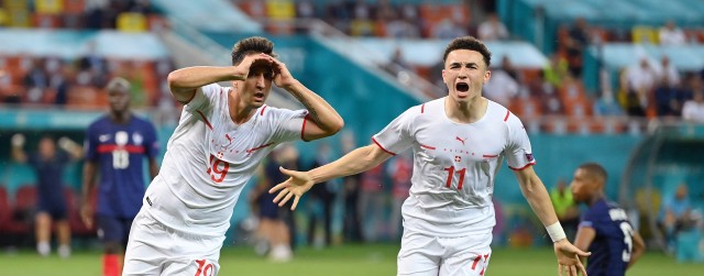 Suiza derriba su muro de octavos con un campanazo