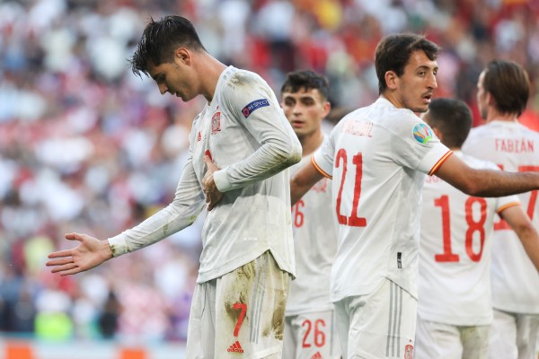 Liberación y récord de Morata
