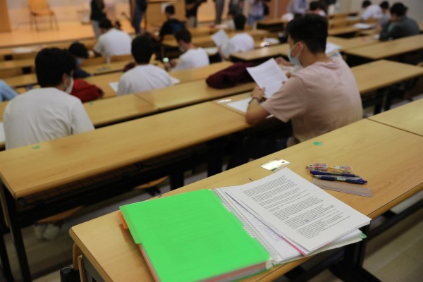 El porcentaje de aprobados en la EBAU aumenta en todas las CCAA y alcanza de media el 96% en España