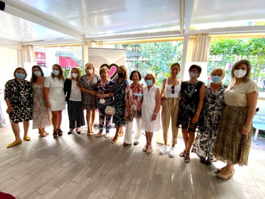 La Asociación de Mujeres en Igualdad de Castelló celebra un homenaje a sus expresidentas