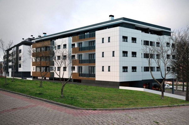 Hoy debuta en bolsa la primera promotora inmobiliaria en una década: Neinor Homes
