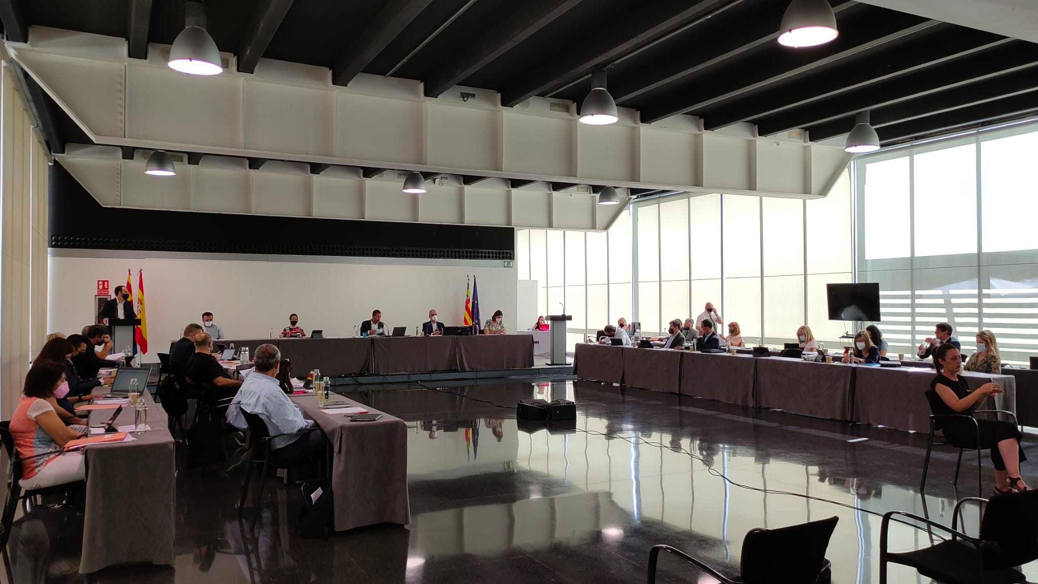 Elche se adhiere a la Agencia del Territorio tan solo con el bipartito a favor: PP y Vox la califican de 