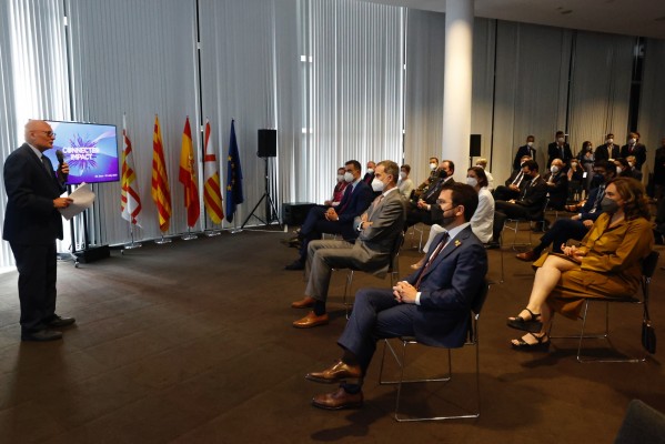 El Rey, Pedro Sánchez y Pere Aragonès inauguran juntos el Mobile World Congress
