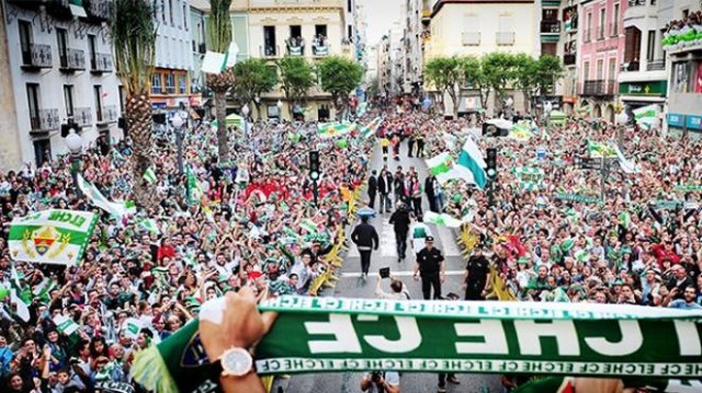 La afición del Elche volverá a disfrutar de la Primera División 6 años después
