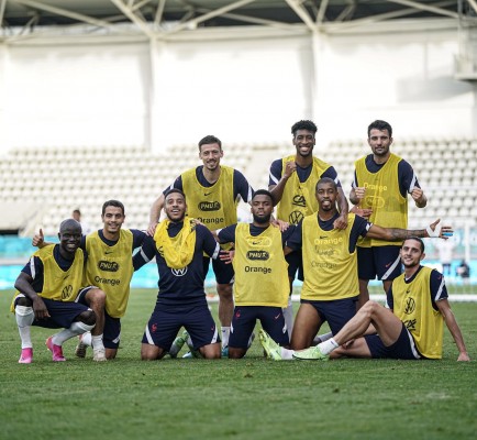 
Francia se la juega ante Suiza
