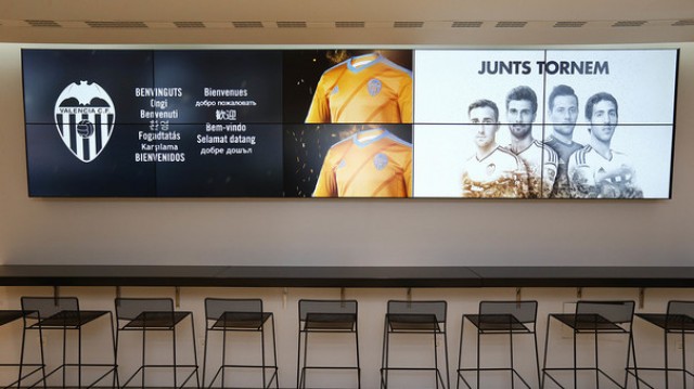 El Valencia clausura el restaurante de la Megastore ante la falta de resultados