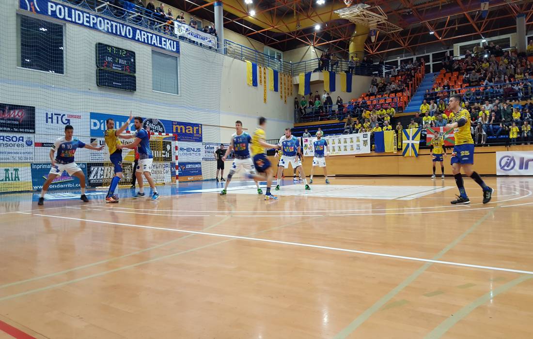 Cuartero reconoce que los partidos a domicilio son 