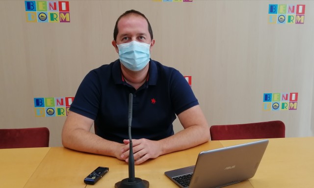 El PSOE de Benidorm denuncia que los centros educativos finalizan el curso sin los 300 purificadores