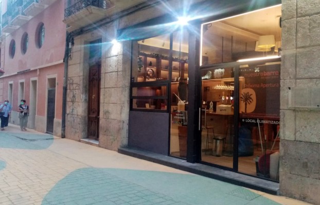 La ilicitana 'Nuestra barra' sigue conquistando Alicante y abrirá en la calle San Francisco
