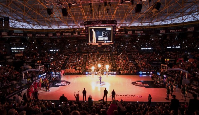 Pantallas gigantes en la Fonteta para ver el segundo partidode las 7DAYS EuroCup Finals