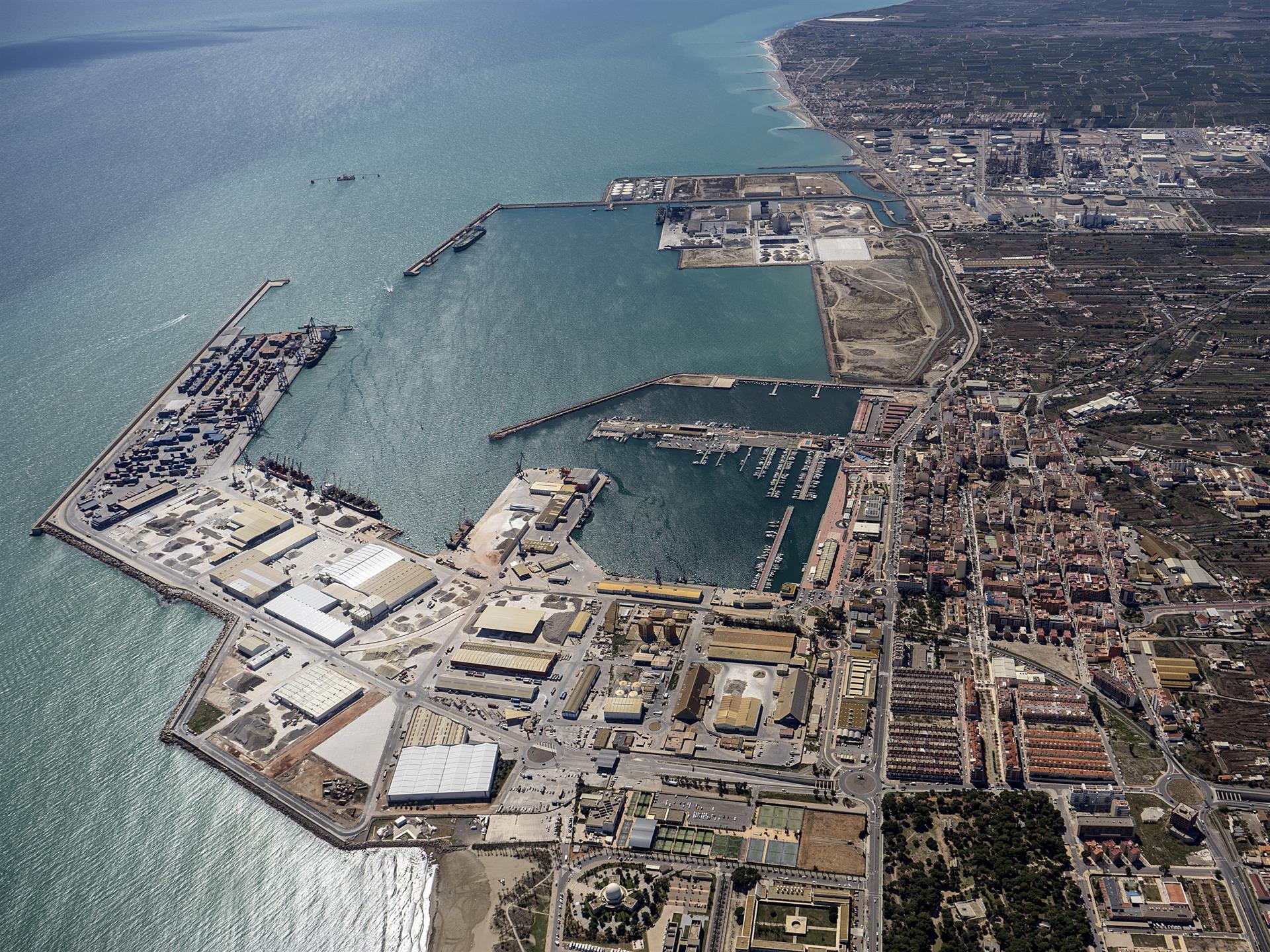 PortCastelló aprueba un convenio con la Generalitat para la mejora de la calidad del aire